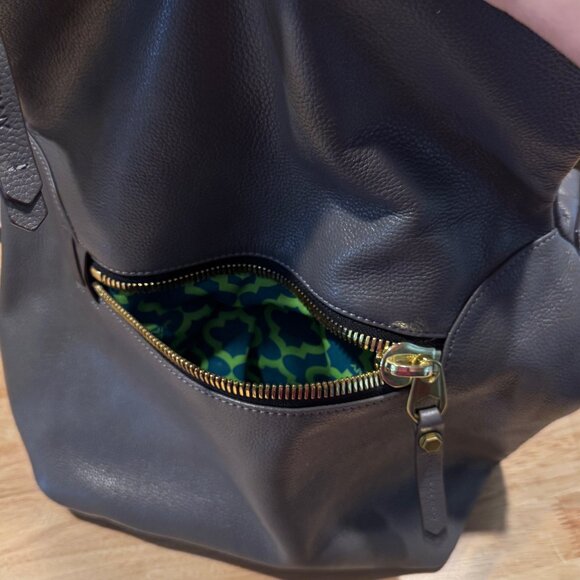 orYany Gray Purse/Bag Shoulder Strap Multiple Pockets with Dust Bag - Picture 9 of 10